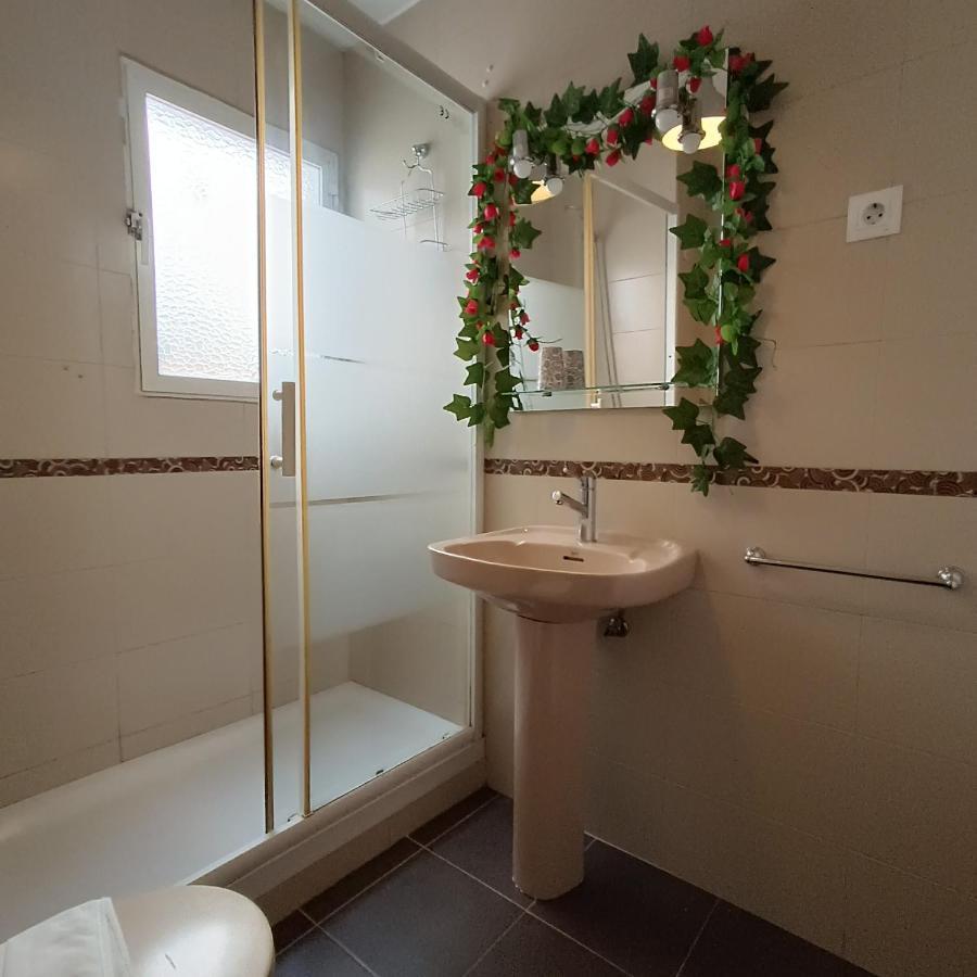 Bolivia Beach Apartments Malaga Exterior photo